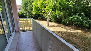 t4 à la vente -   13009  MARSEILLE 9EME, surface 67 m2 vente t4 - UBI442057379